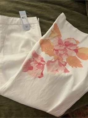 Burgess White Wide-Leg Pants with Pink & Peach Floral Print